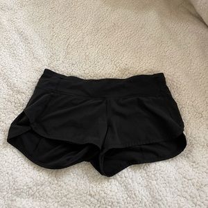 Lululemon 2.5 inch shorts